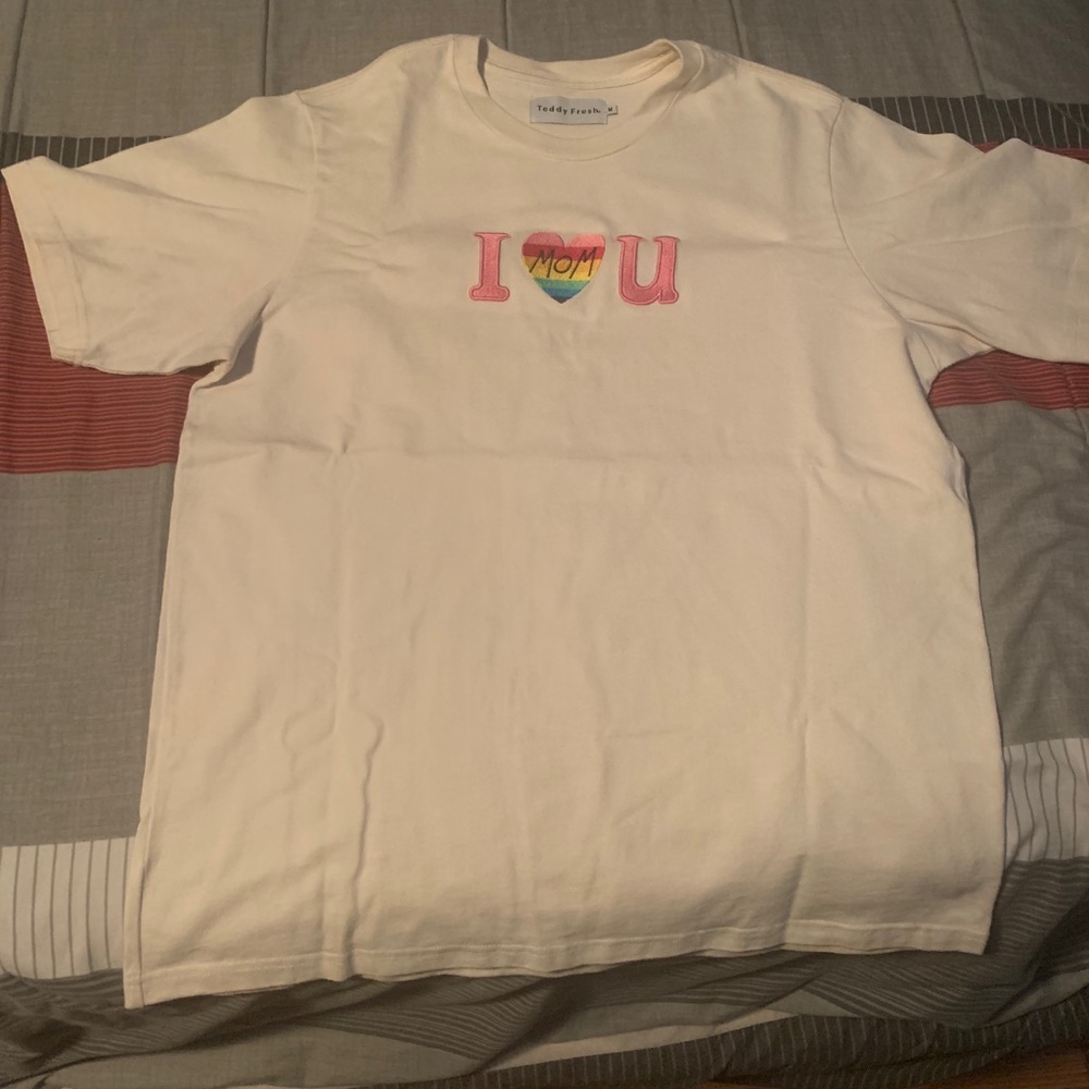 Teddy Fresh “I love you Mom” shirt